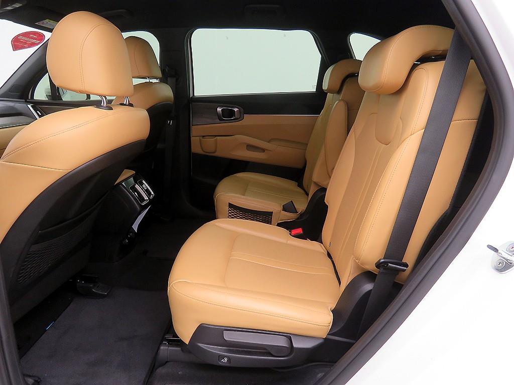KIA Sorento - Vista 9