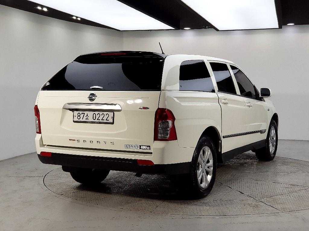 Ssangyong Korando - Vista 4