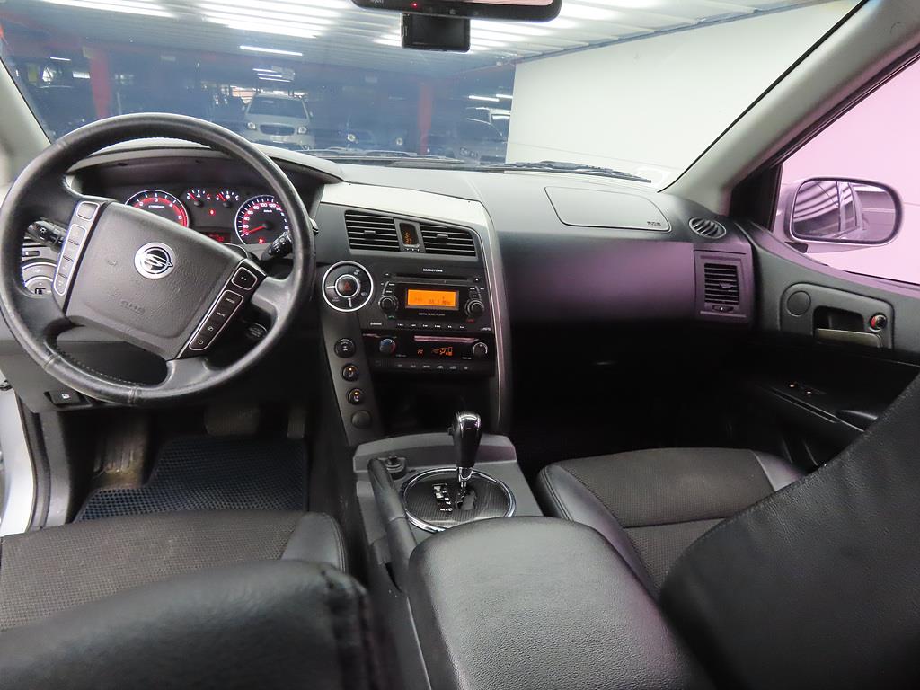 Ssangyong Korando - Vista 7