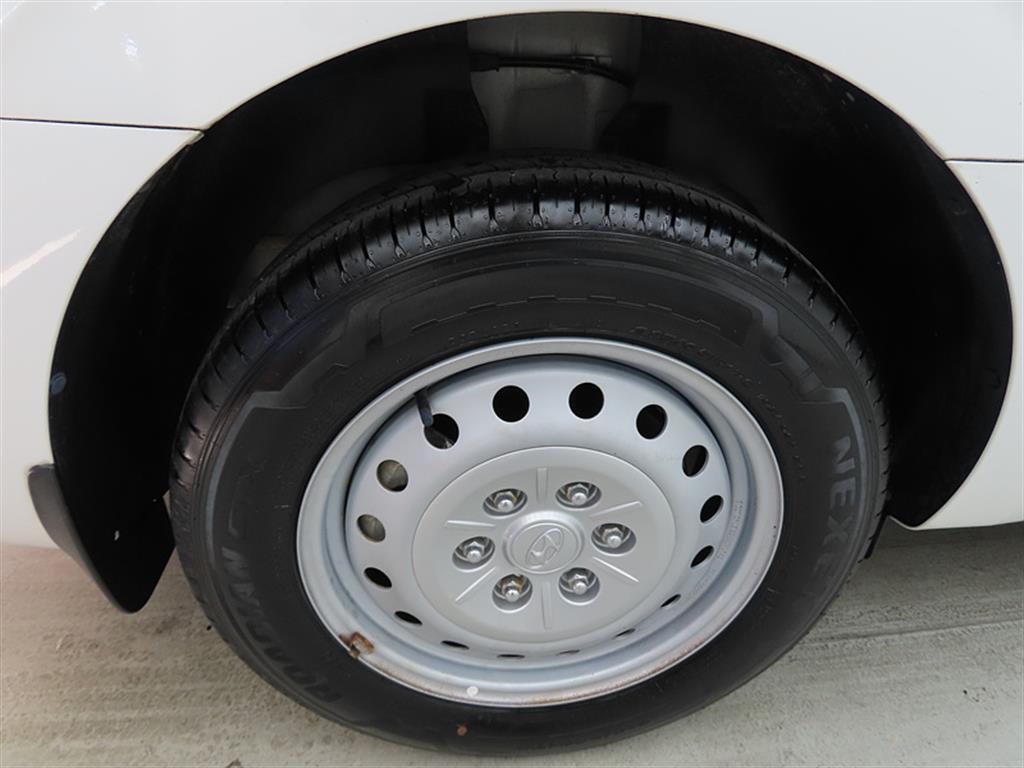 HYUNDAI Staria 2023 Blanco - Importación desde Corea - HF Imports Iquique - Foto 20