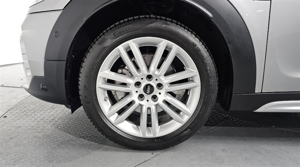 Mini Countryman - Vista 5