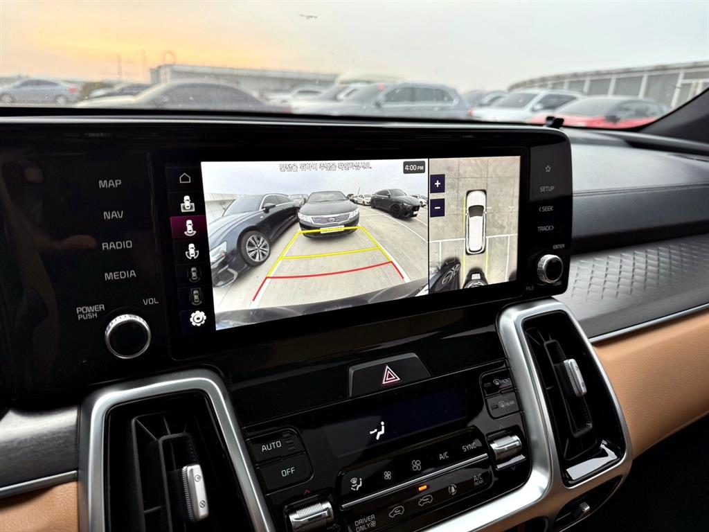 KIA Sorento - Vista 12