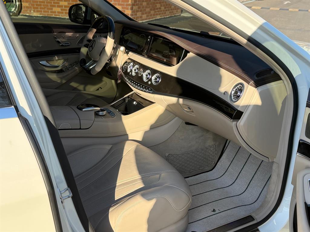 Mercedes Benz S Class - Vista 4