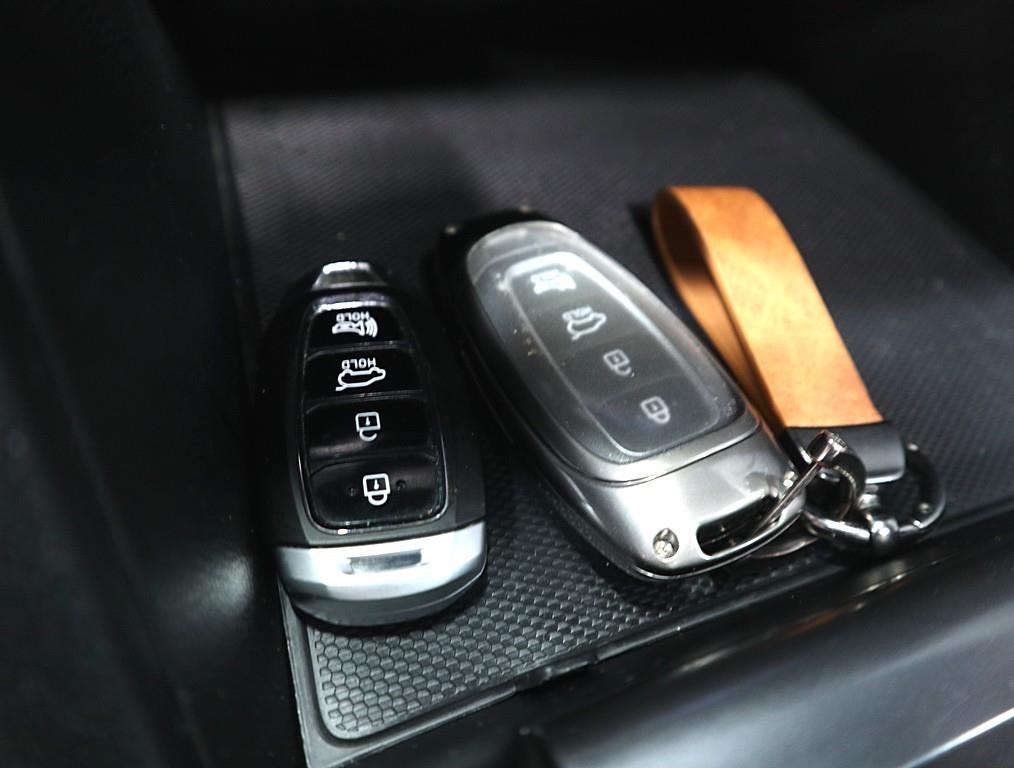 HYUNDAI Veloster 2019 Rojo - Importación desde Corea - HF Imports Iquique - Foto 16