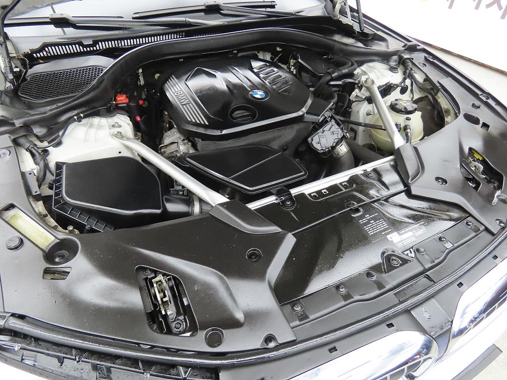 BMW 5 Series 2020 Blanco - Importación desde Corea - HF Imports Iquique - Foto 19