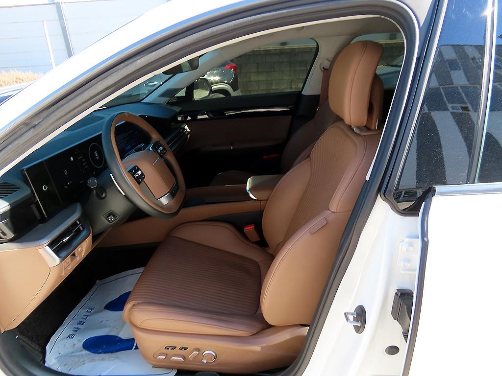 HYUNDAI Grandeur - Vista 5