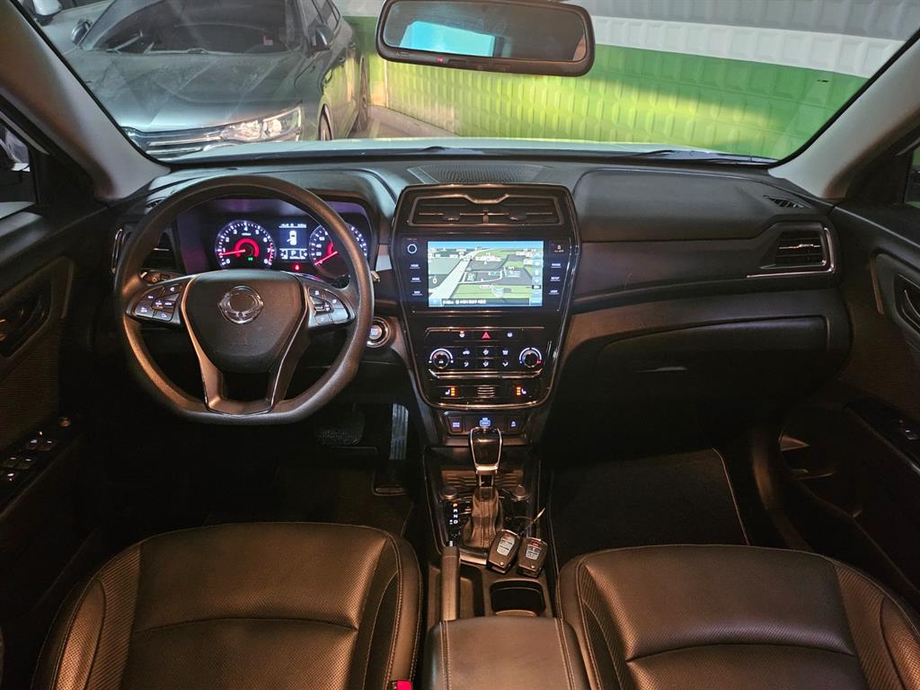 Ssangyong Tivoli - Vista 8