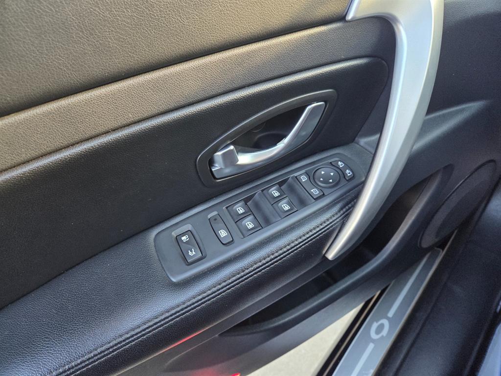 SAMSUNG SM5 2011 Negro - Importación desde Corea - HF Imports Iquique - Foto 14