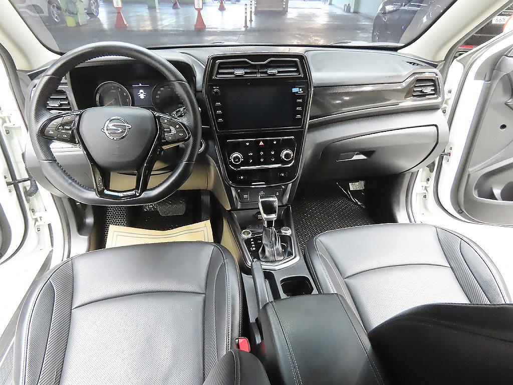 Ssangyong Tivoli 2022 Blanco - Importación desde Corea - HF Imports Iquique - Foto 11