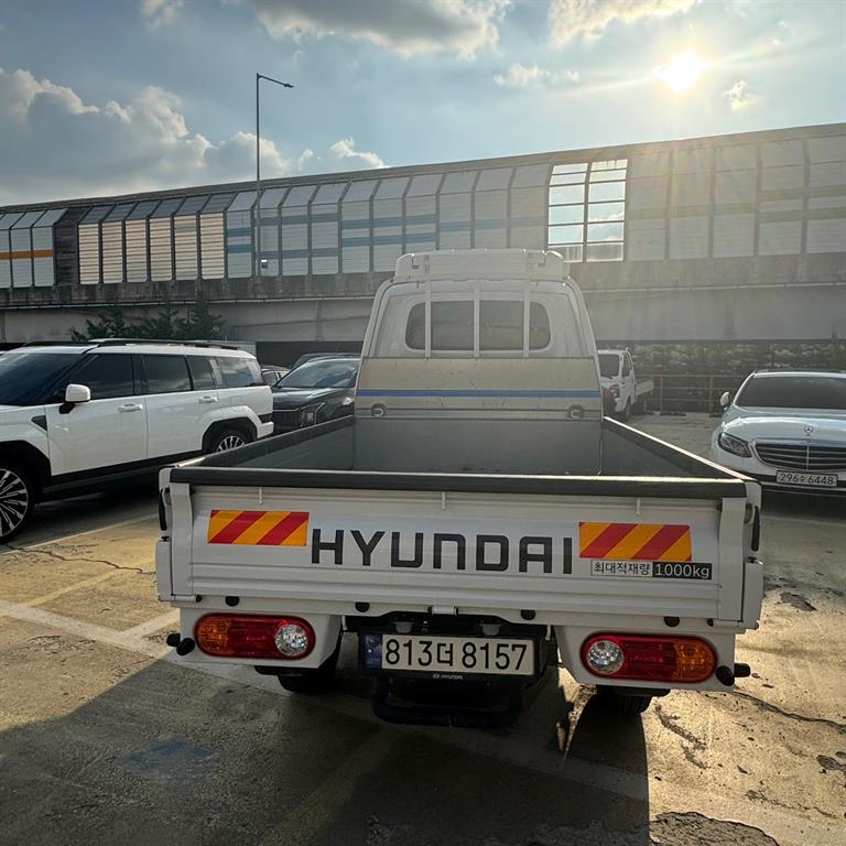 Small Truck Cargo (small) - Vista 4