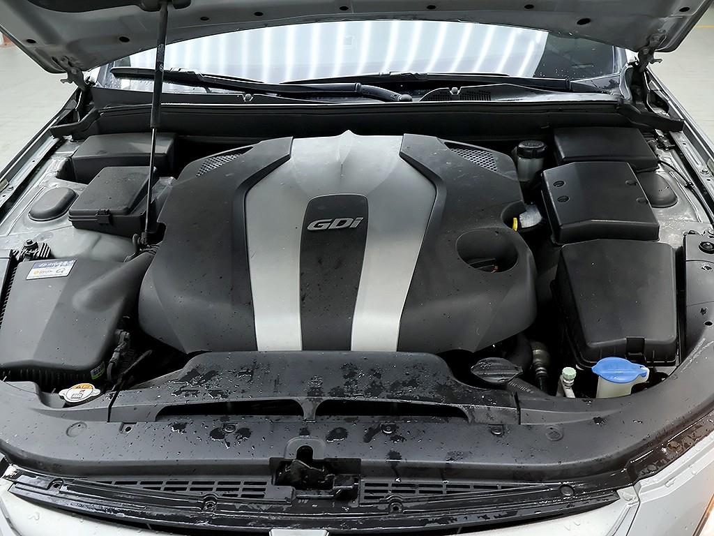 HYUNDAI Genesis 2013 Gris - Importación desde Corea - HF Imports Iquique - Foto 8