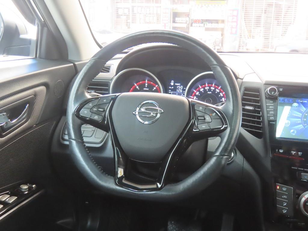Ssangyong Tivoli 2016 Gris - Importación desde Corea - HF Imports Iquique - Foto 17