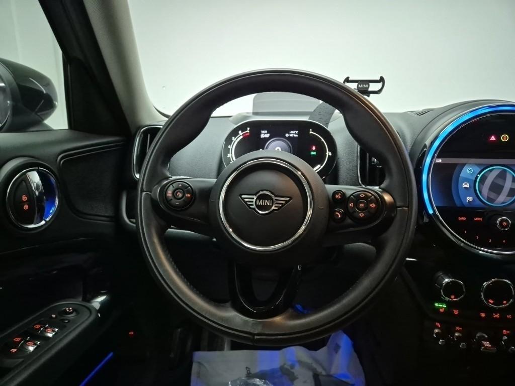 Mini Countryman - Vista 9