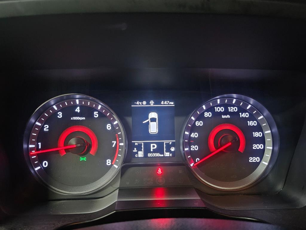 Ssangyong Tivoli - Vista 9