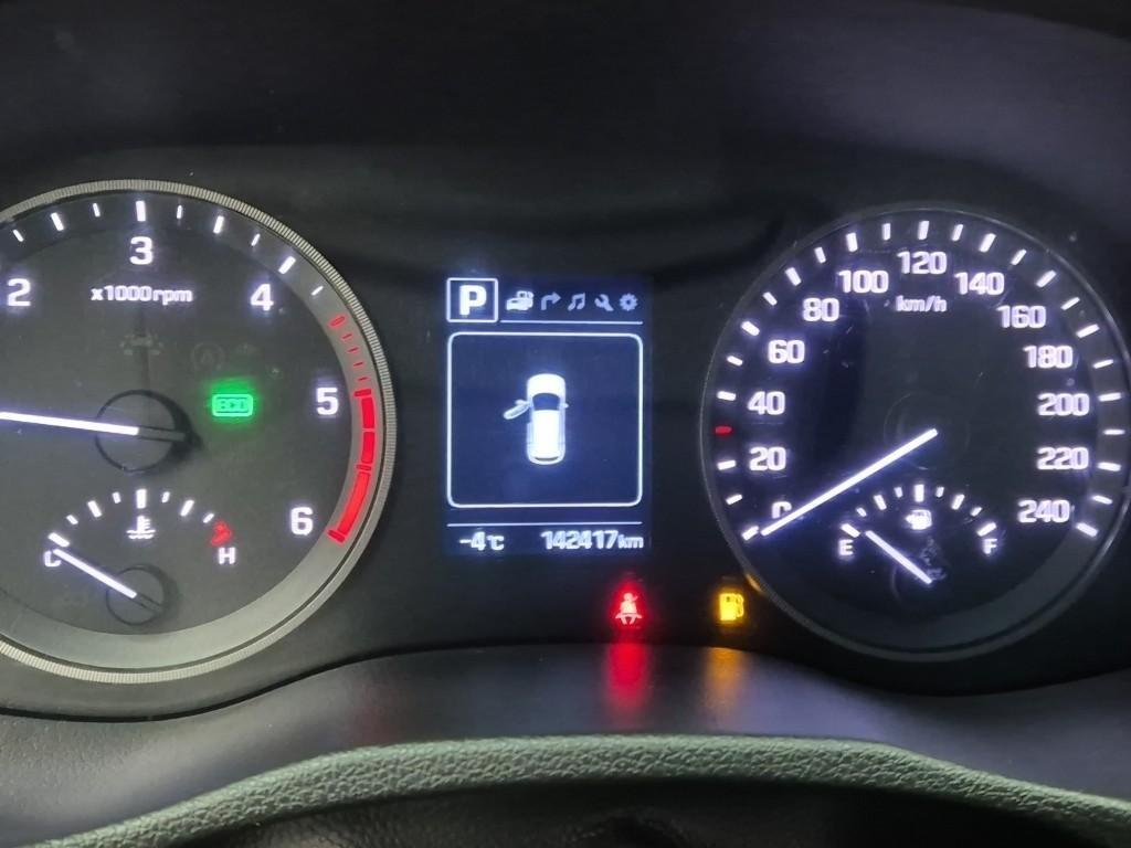 HYUNDAI Tucson - Vista 6