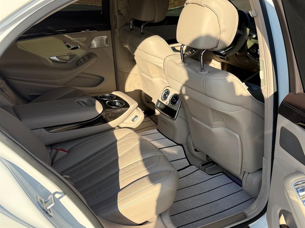 Mercedes Benz S Class - Vista 5