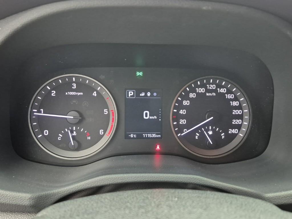 HYUNDAI Tucson - Vista 7