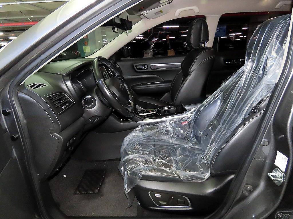 SAMSUNG QM6 - Vista 6