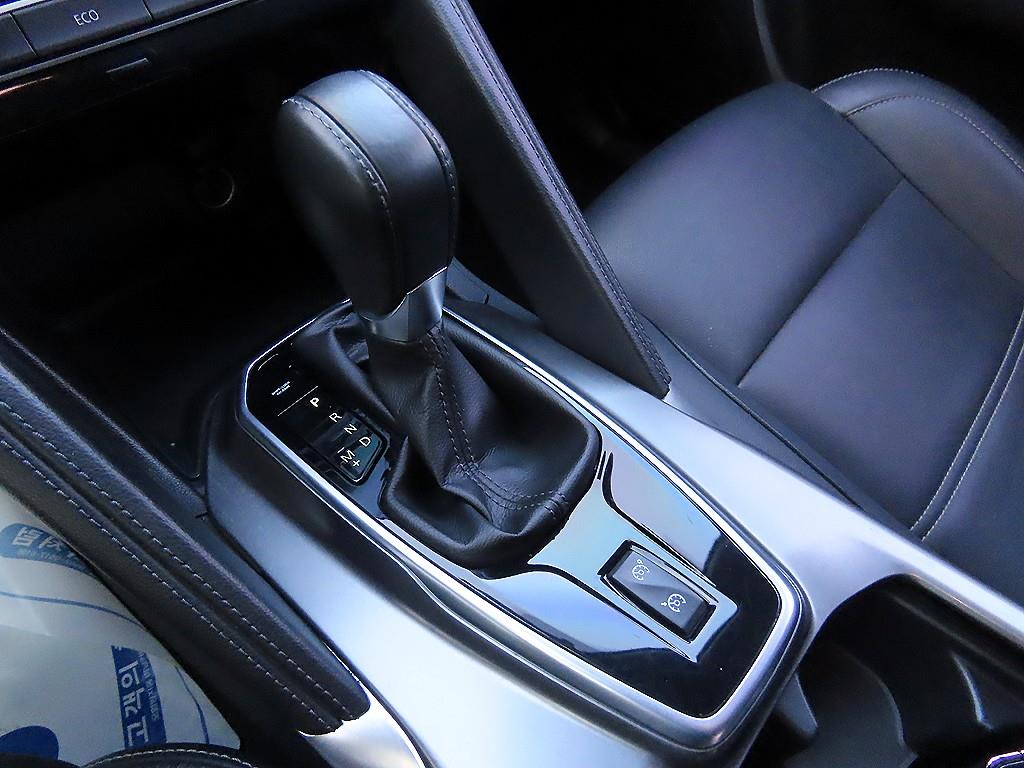 SAMSUNG QM6 - Vista 10