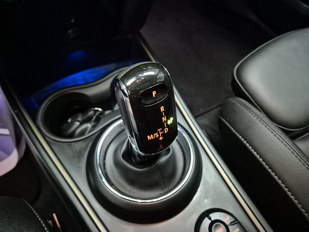 Mini Countryman - Vista 8