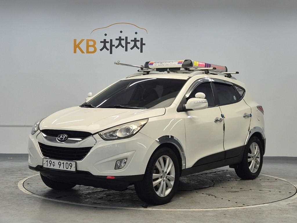 HYUNDAI Tucson 2012 Blanco - Importación desde Corea - HF Imports Iquique - Foto 1