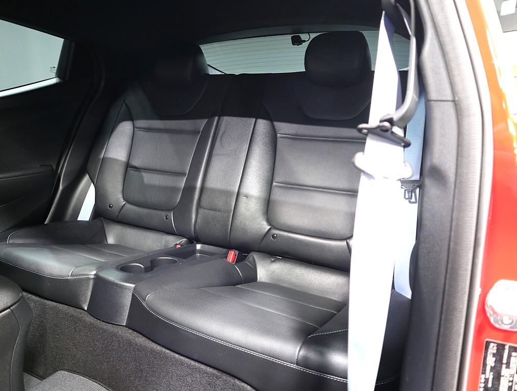 HYUNDAI Veloster - Vista 10