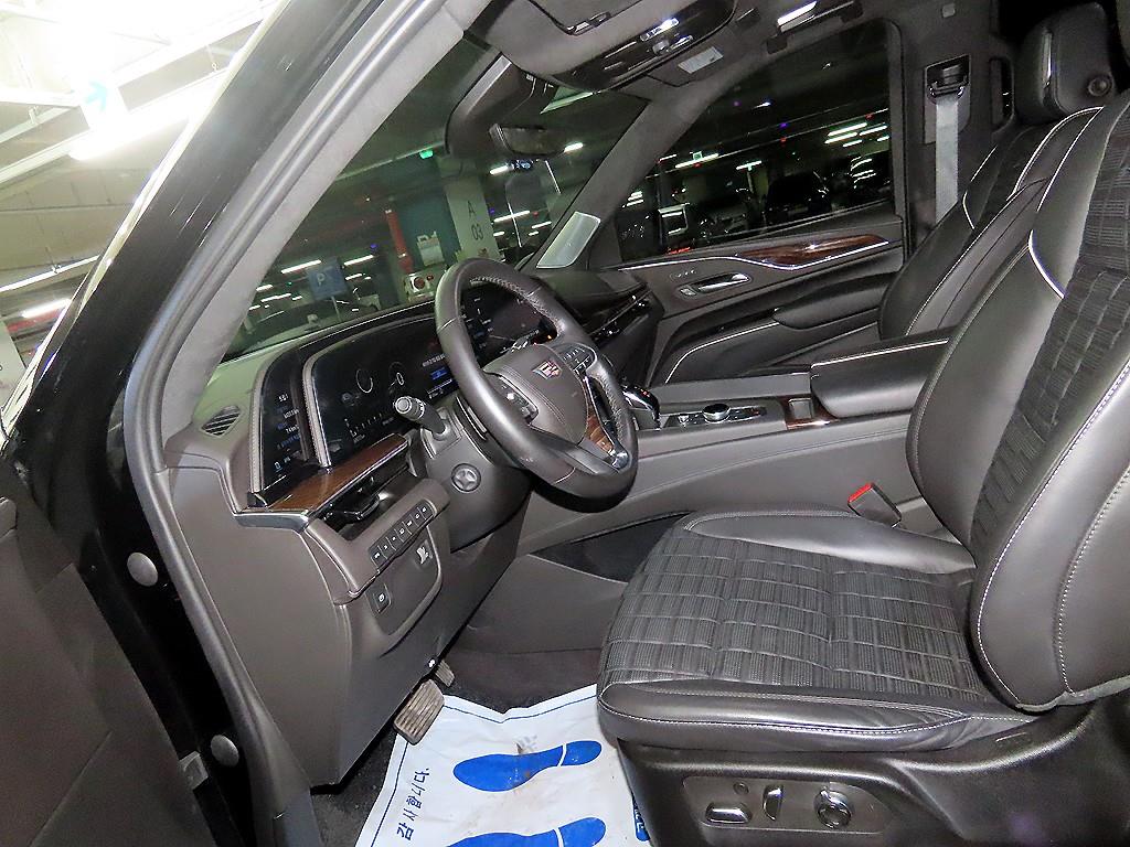 Cadillac Escalade - Vista 6