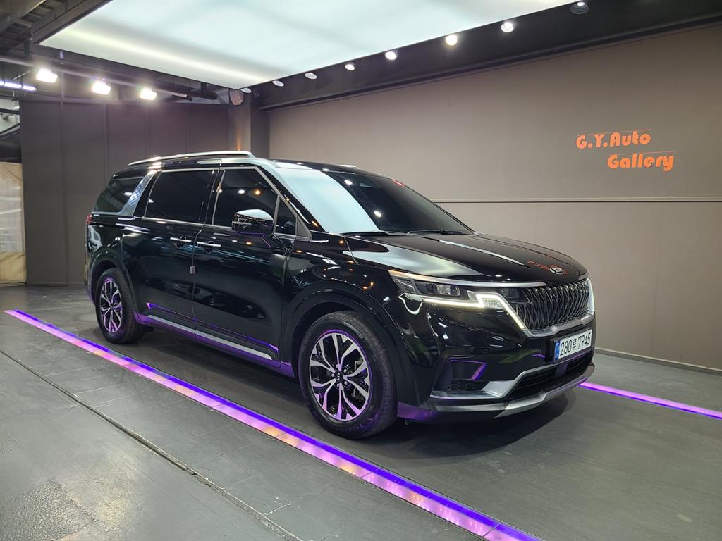 KIA Carnival 2021 Negro - Importación desde Corea - HF Imports Iquique - Foto 1