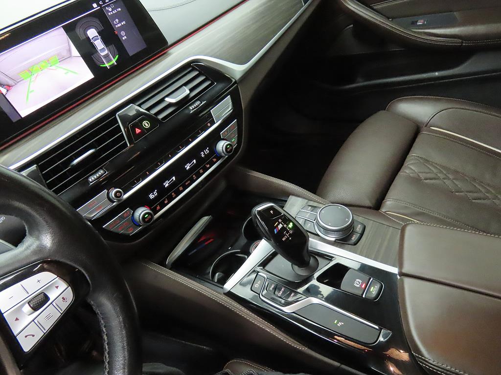 BMW 5 Series - Vista 9