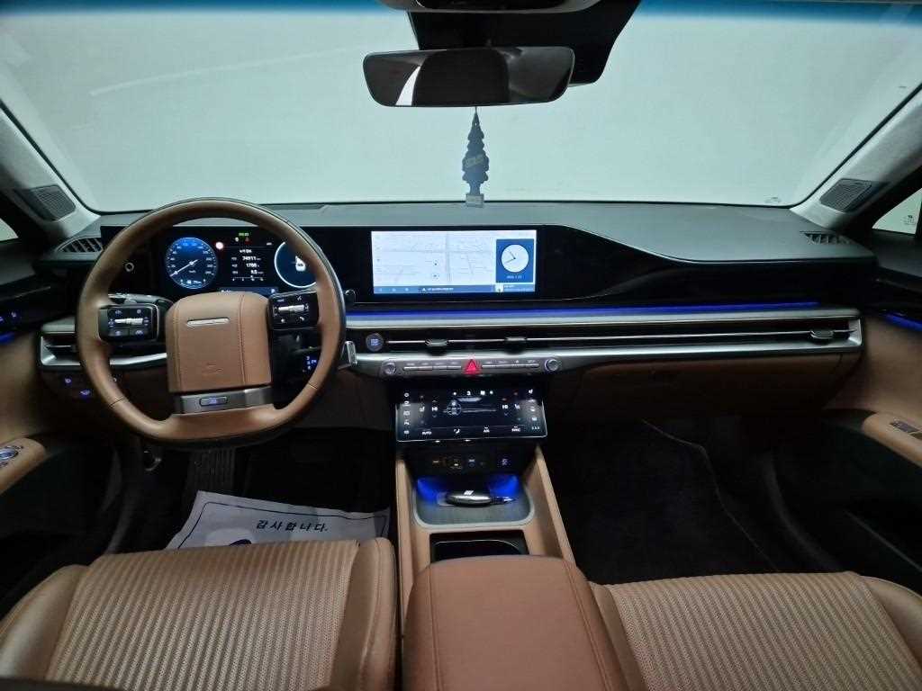 HYUNDAI Grandeur - Vista 7