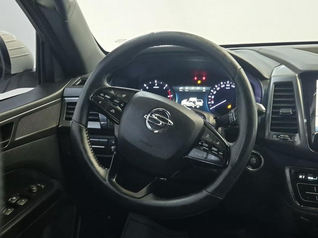 Ssangyong Rexton - Vista 9