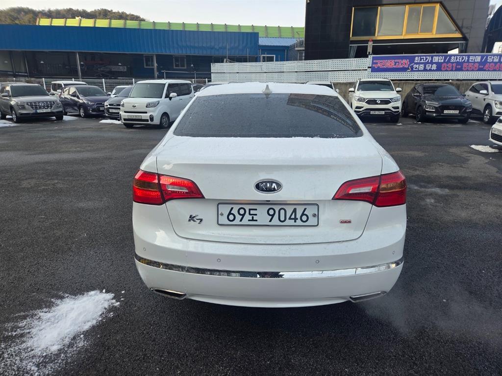 KIA K7 - Vista 5