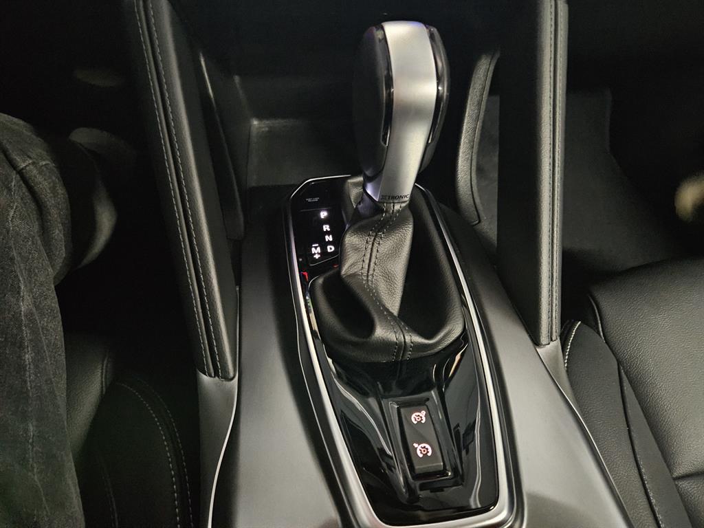 SAMSUNG QM6 - Vista 12