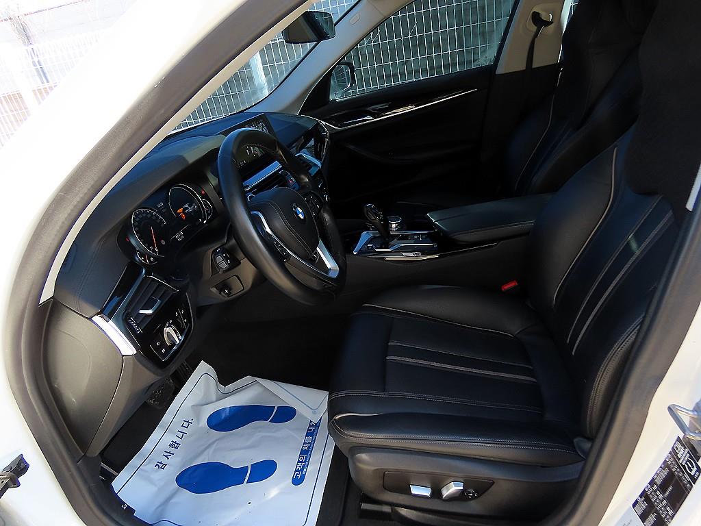 BMW 5 Series - Vista 5