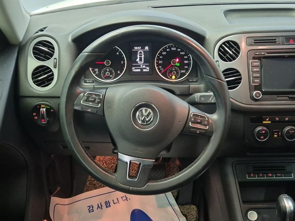 Volkswagen Tiguan - Vista 9