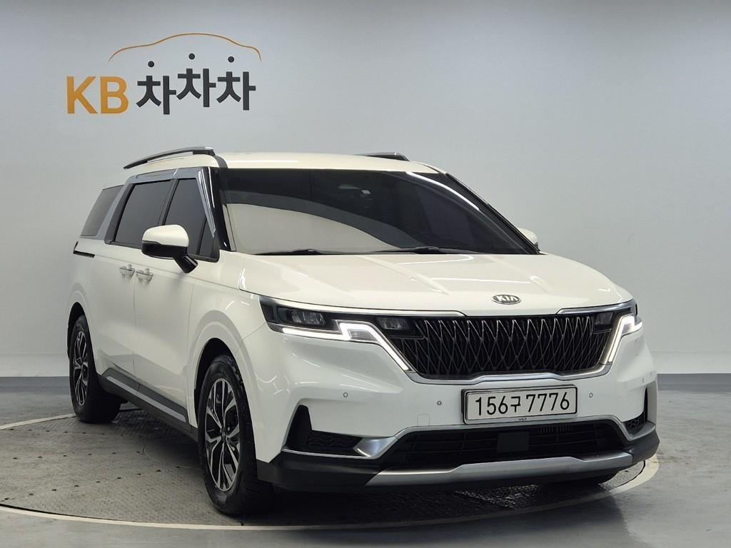 KIA Carnival - Vista 4