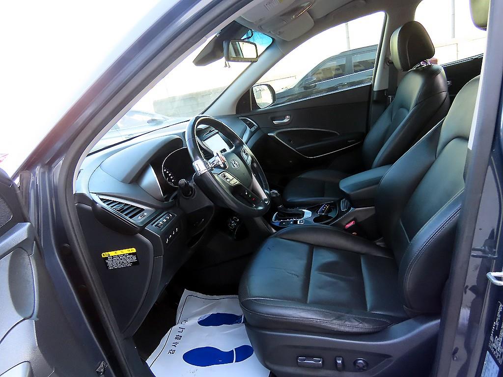 HYUNDAI Santa Fe - Vista 5