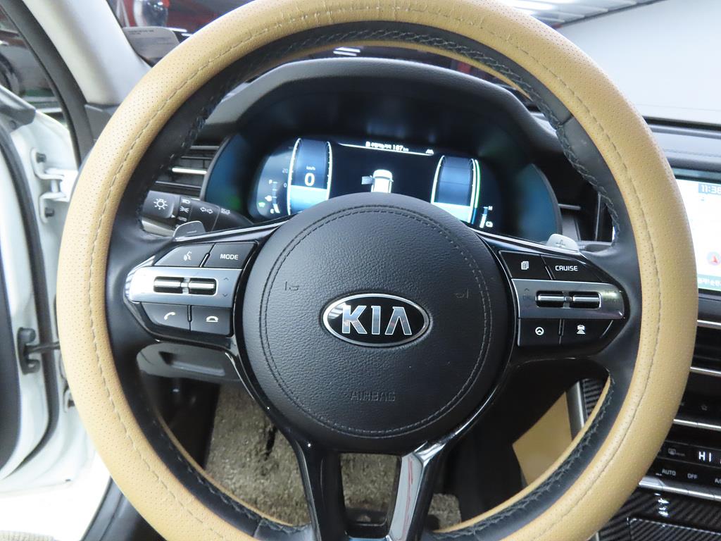 KIA K7 - Vista 8
