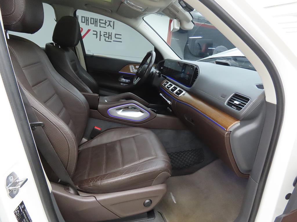 Mercedes Benz GLE Class - Vista 9