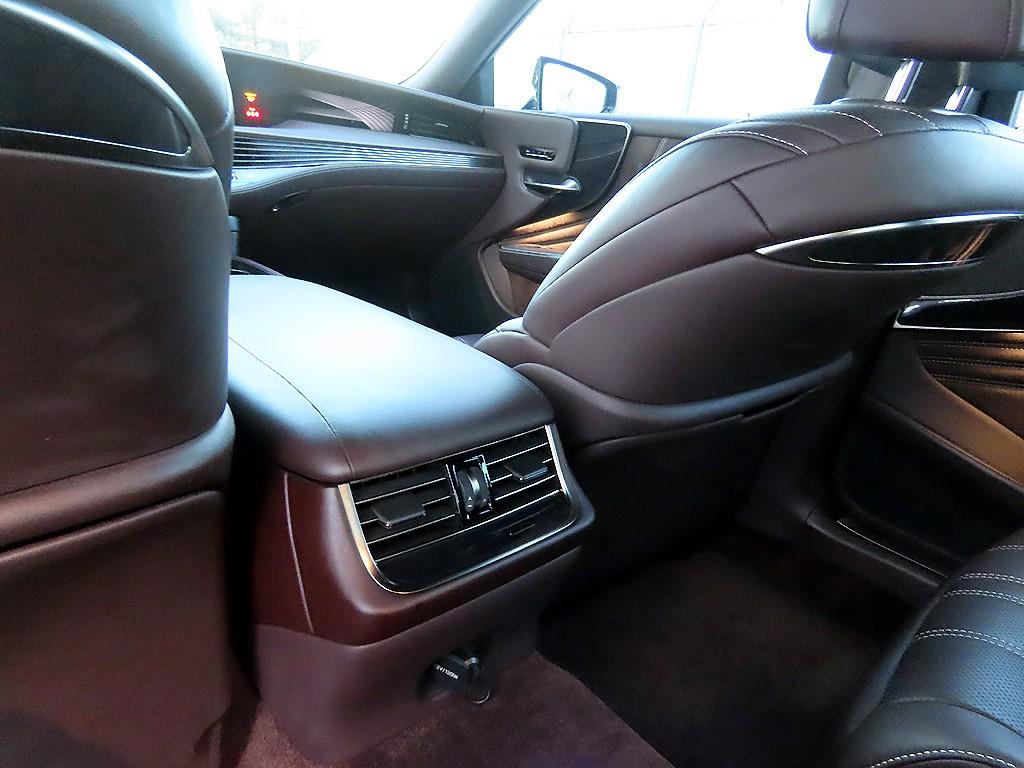 Lexus LS 2026 Gris - Importación desde Corea - HF Imports Iquique - Foto 14