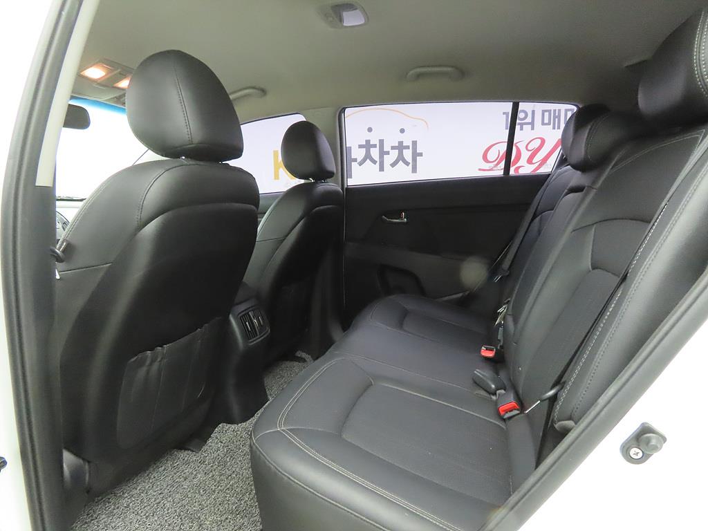 KIA Sportage - Vista 6