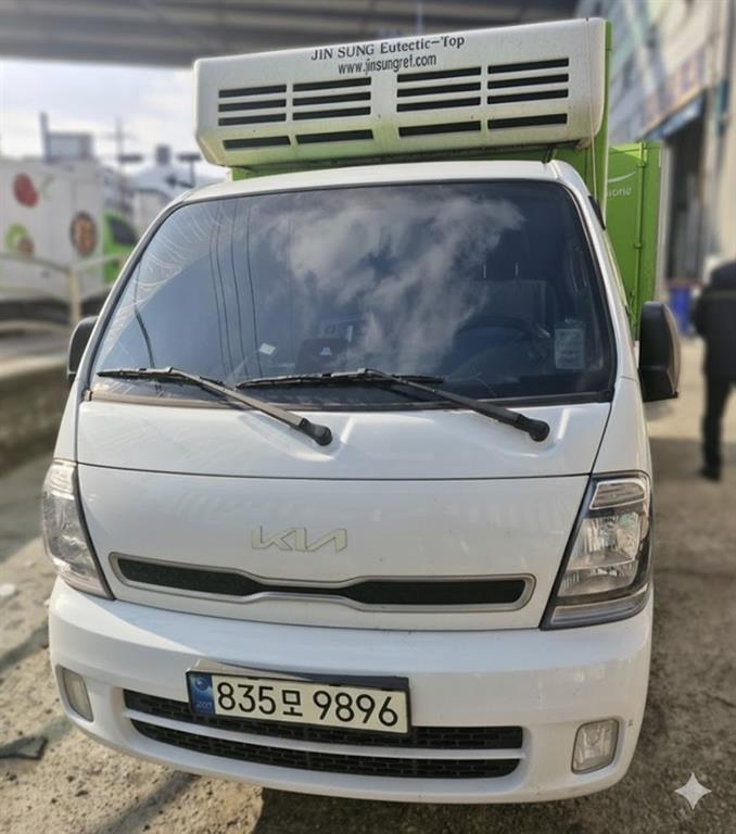 Small Truck Cargo (small) 2022 Blanco - Importación desde Corea - HF Imports Iquique - Foto 1