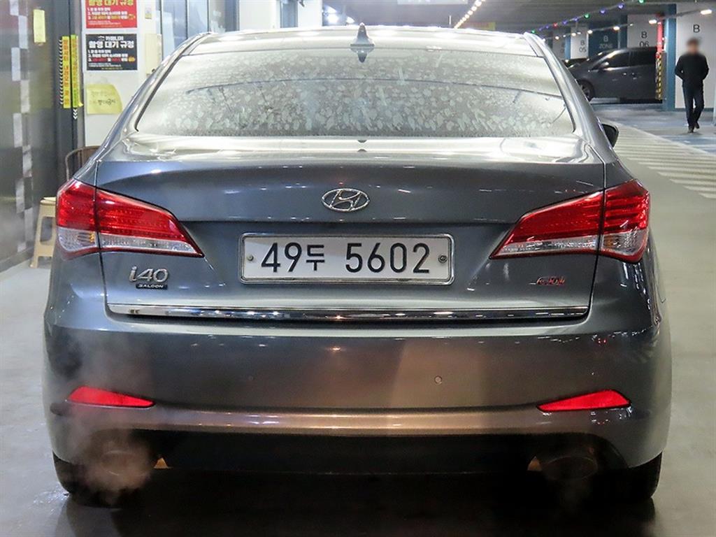 HYUNDAI i40 - Vista 5