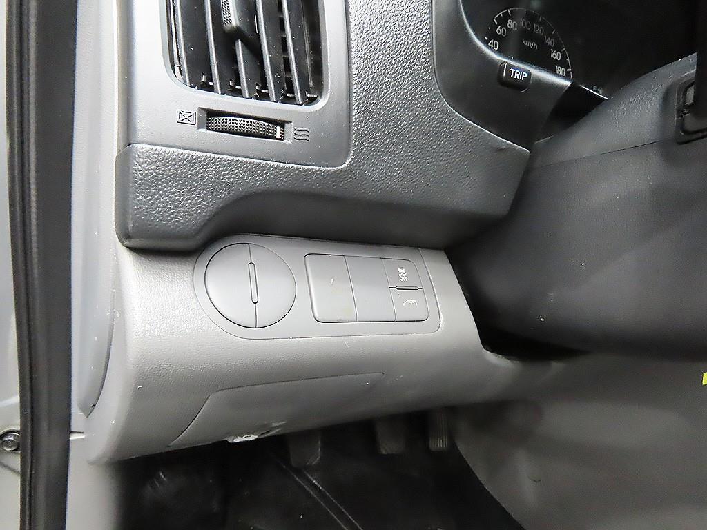 HYUNDAI Starex 2015 Gris - Importación desde Corea - HF Imports Iquique - Foto 13