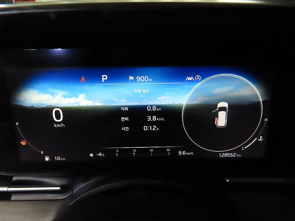 KIA Carnival - Vista 9