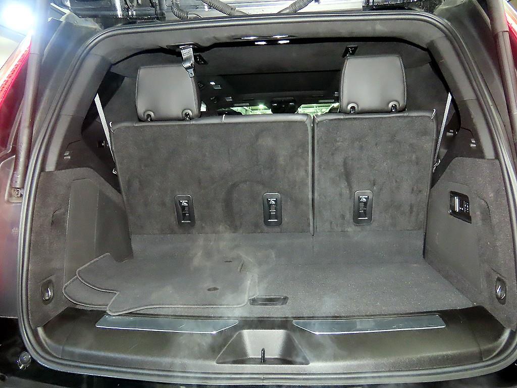 Cadillac Escalade 2023 Negro - Importación desde Corea - HF Imports Iquique - Foto 16