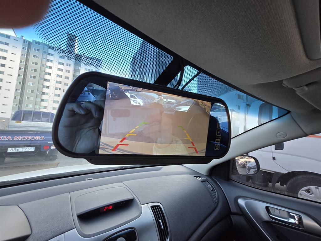 KIA Forte - Vista 12