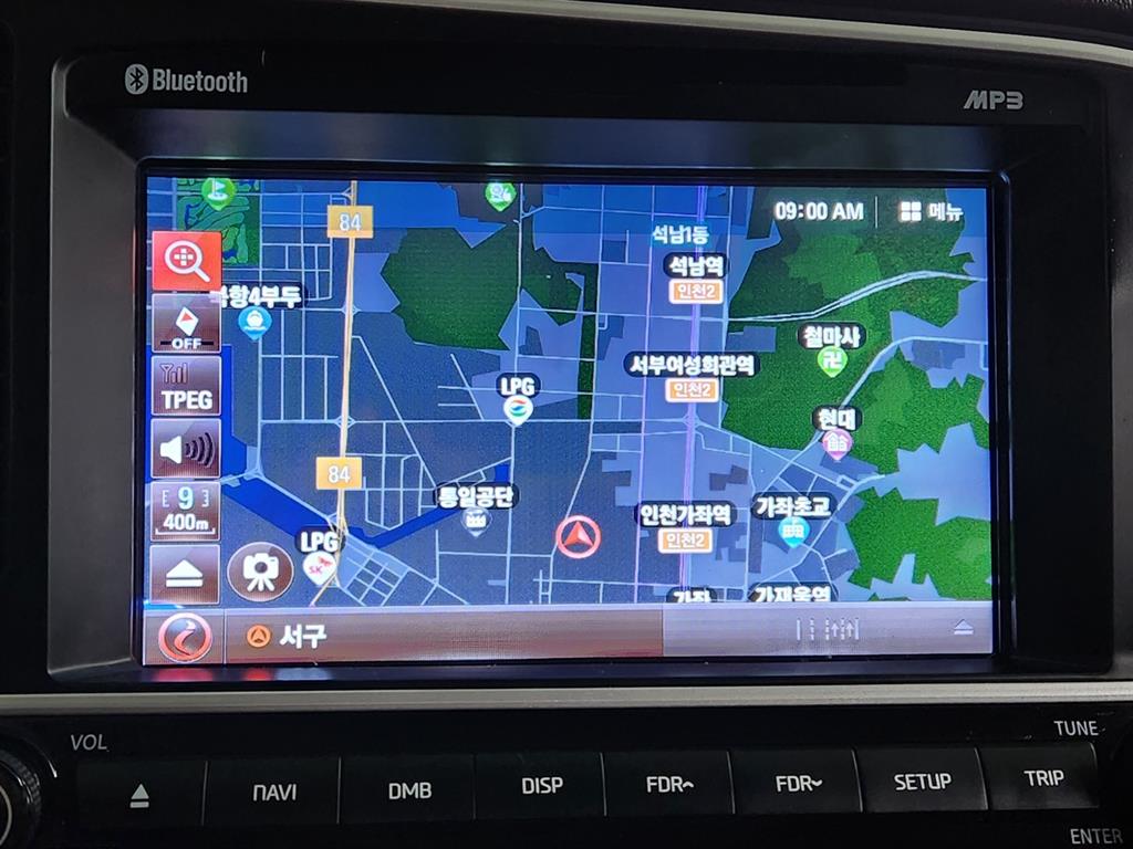 HYUNDAI Avante - Vista 6