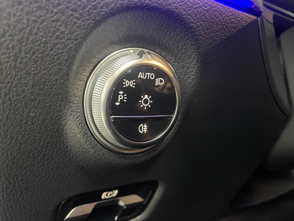 Mercedes Benz C Class 2022 Gris - Importación desde Corea - HF Imports Iquique - Foto 13