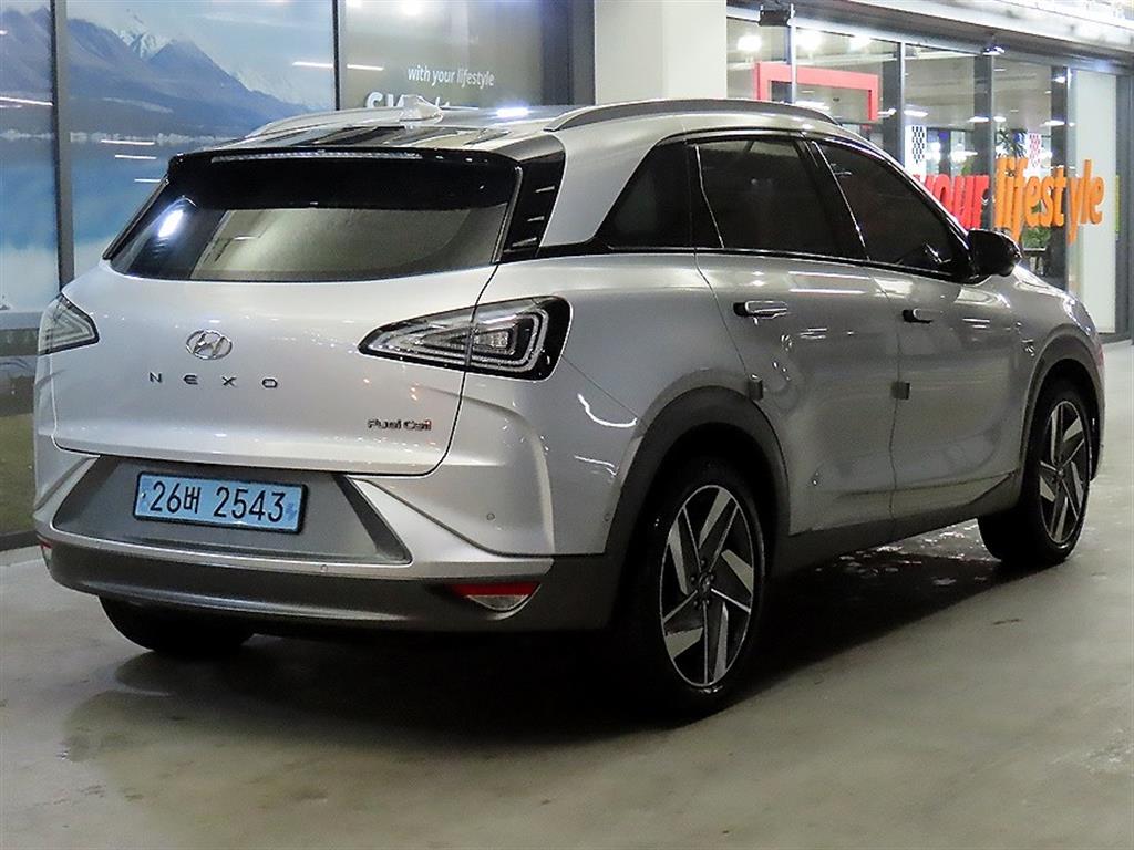 HYUNDAI Nexo - Vista 4